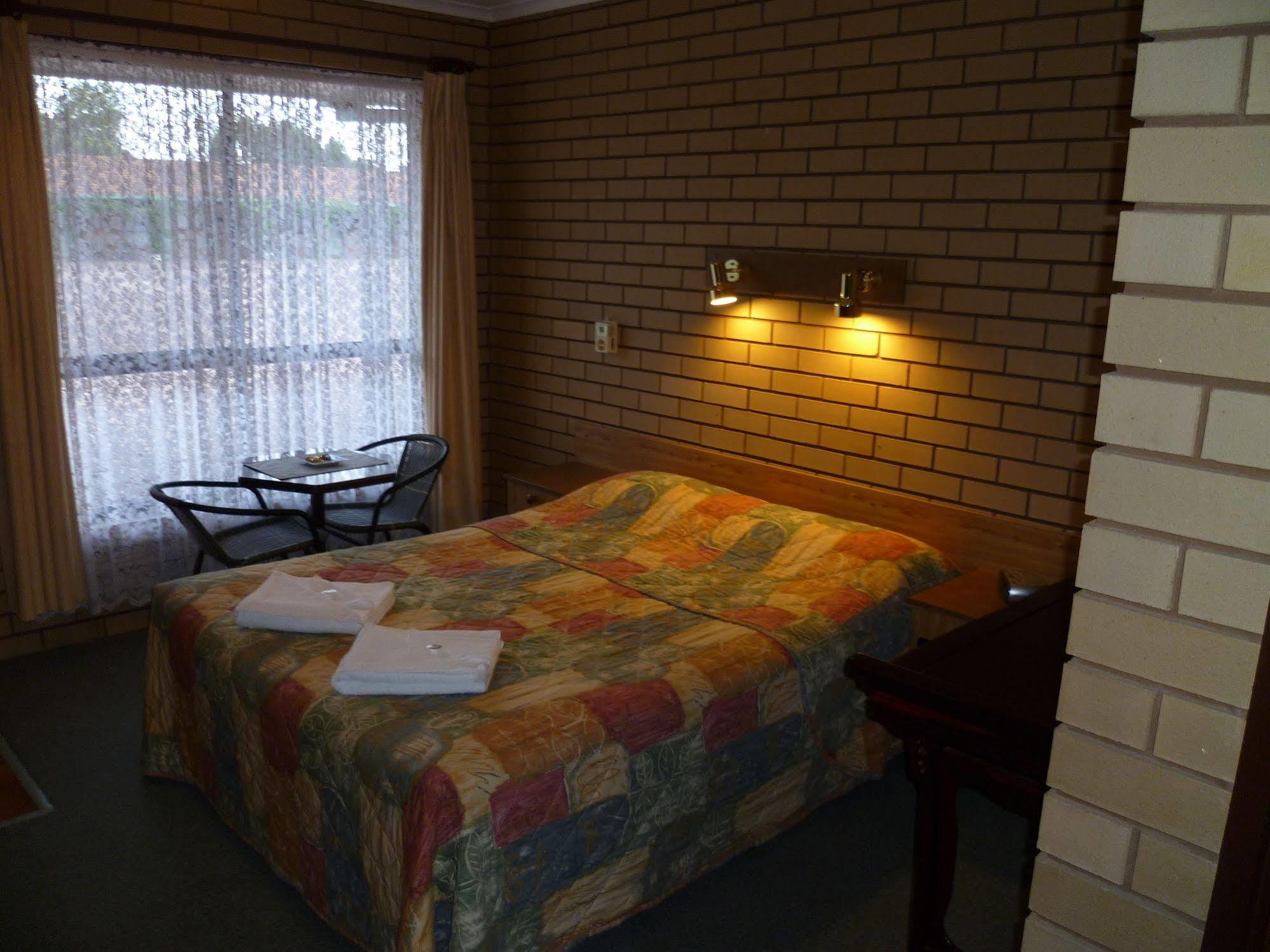 Birch Motel Tocumwal Previously Known As Kanimbla Motor Inn Экстерьер фото
