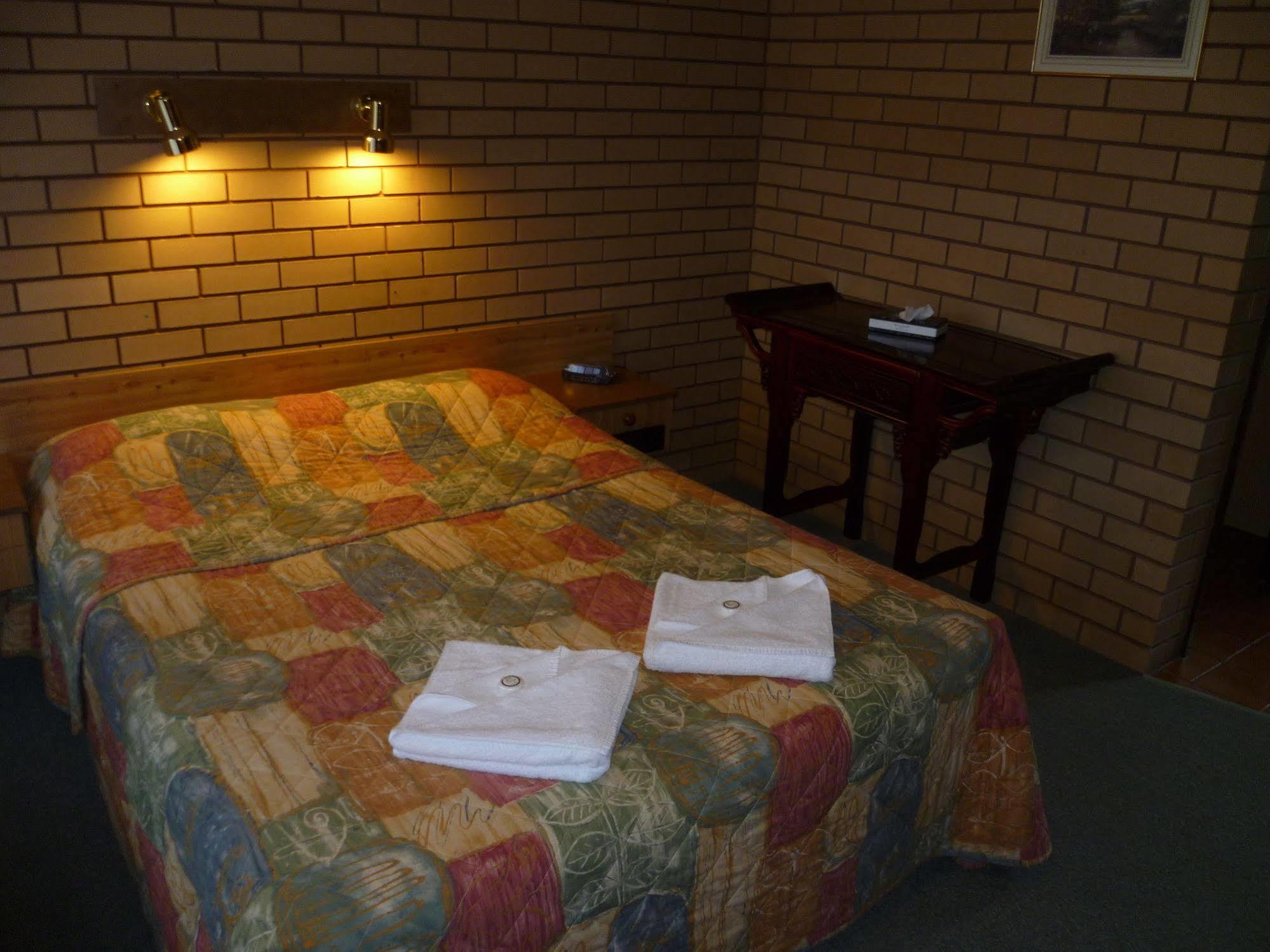 Birch Motel Tocumwal Previously Known As Kanimbla Motor Inn Экстерьер фото